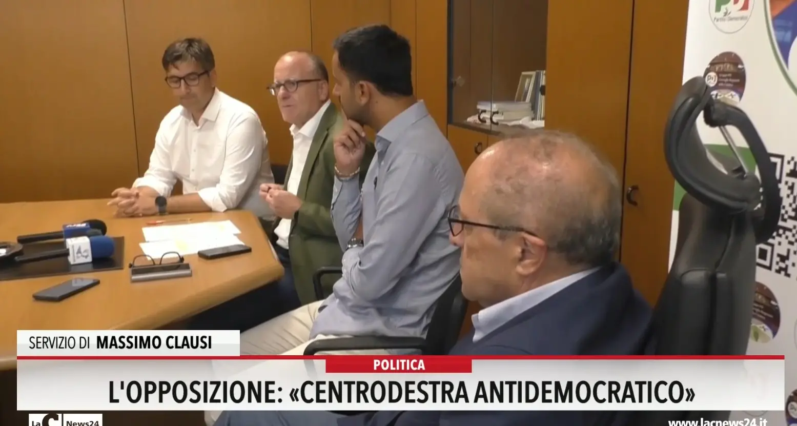 L'Opposizione attacca: «Centrodestra antidemocratico»