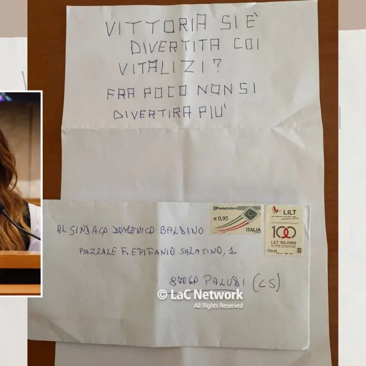 Minacce alla deputata Vittoria Baldino: «Tra poco non ti divertirai più»\n