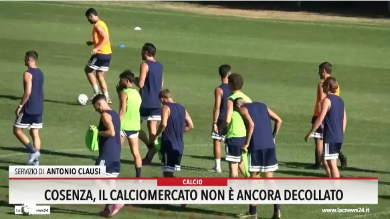 Cosenza, il calciomercato non è ancora decollato