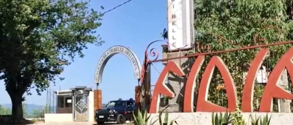 Corruzione all’Accademia Fidia: il Tribunale di Vibo annulla i sequestri preventivi