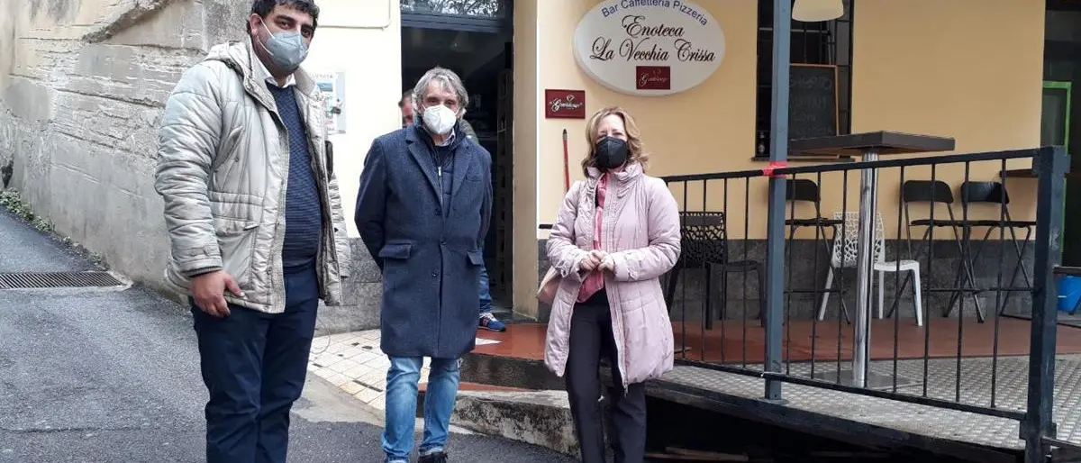 Incendio all’impianto rifiuti di San Nicola, la vicinanza della senatrice Vono