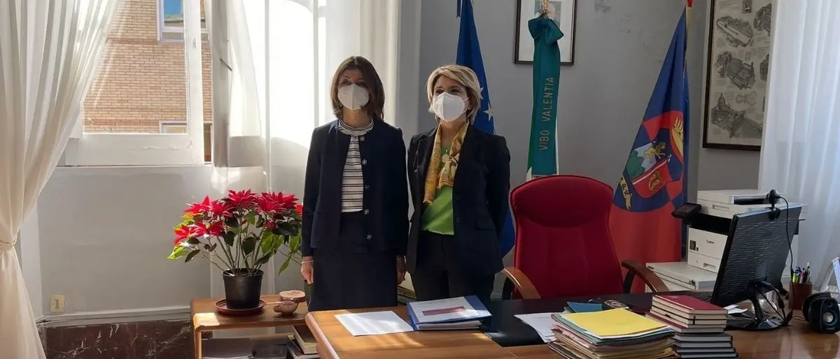 Vibo Valentia, primo incontro ufficiale tra il sindaco Limardo e il nuovo prefetto Lulli