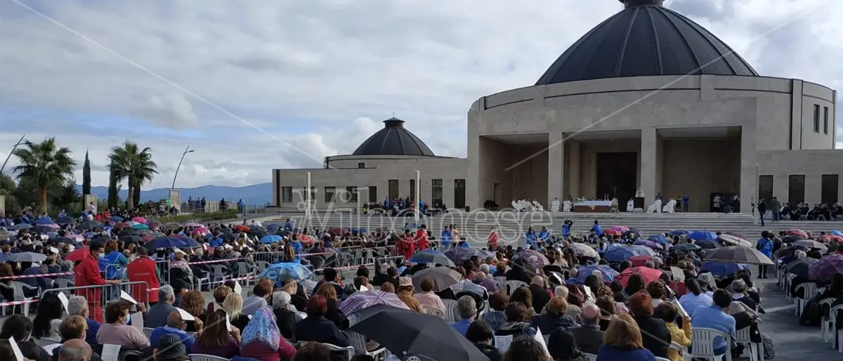 Il sogno di Natuzza diventa realtà: a Paravati la commozione dei fedeli - Video