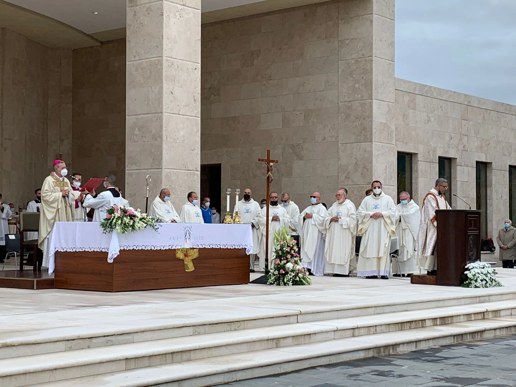 Anniversario morte di Natuzza, monsignor Nostro: «Mai avrei pensato di diventare suo vescovo»