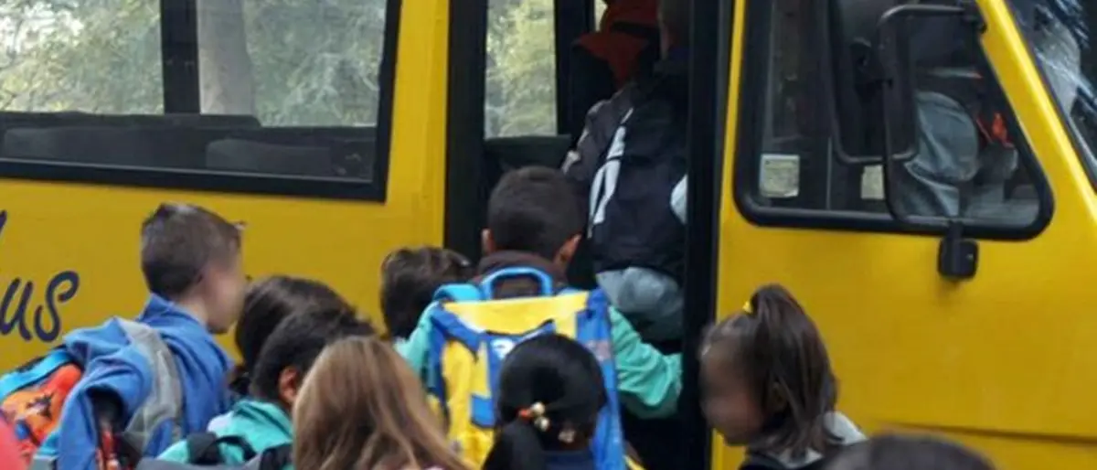 Filadelfia, il Comune va incontro alle famiglie e rimodula le tariffe previste per il servizio di scuolabus. Ecco quanto costerà