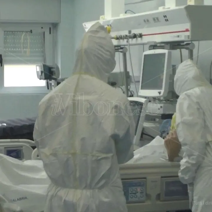 Covid, in Calabria tanti morti (12) e contagi ancora alti: i dati del Vibonese