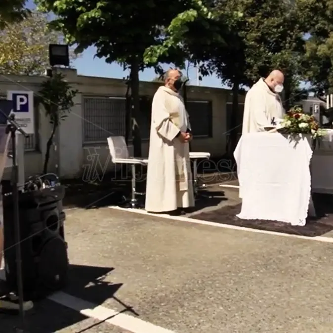 Un mese senza Michele Porcelli, messa in suo ricordo nella sede di LaC Tv - Video