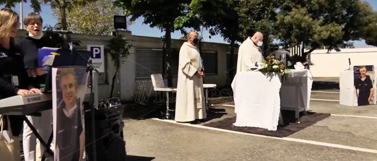 Un mese senza Michele Porcelli, messa in suo ricordo nella sede di LaC Tv - Video