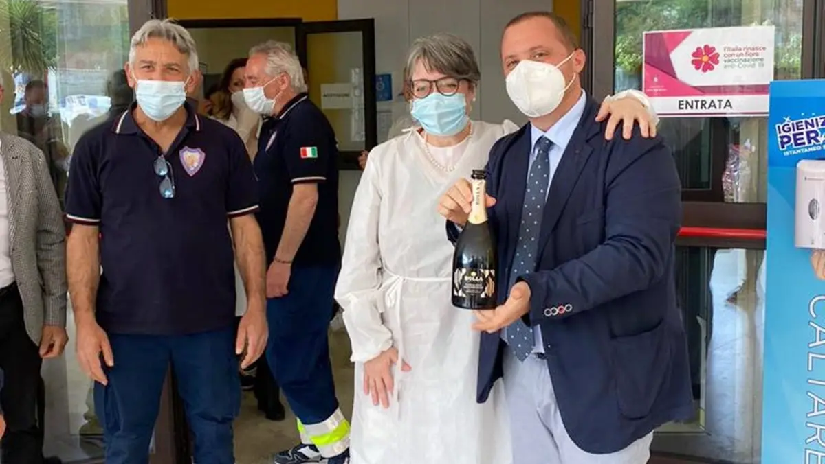 360 vaccini a Dasà per il Vax day, il sindaco Scaturchio: «Qui le cose funzionano»