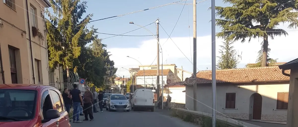 Incidente a San Costantino, bimbo in bici travolto da un furgone: intervenuto l'elisoccorso