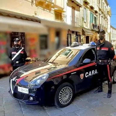 Tropea, in 27 a cena nonostante i divieti: ristorante chiuso e titolare multato
