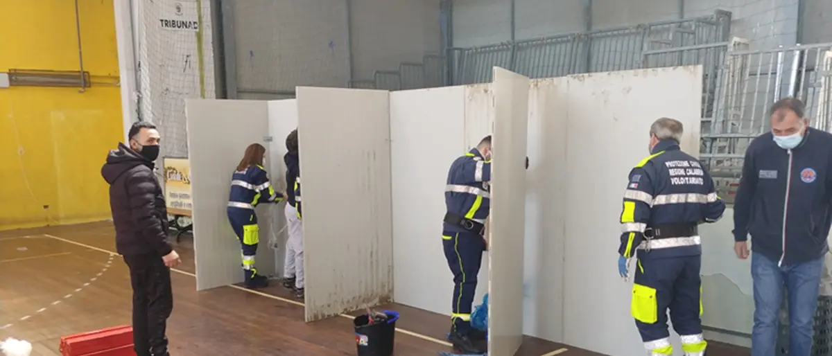 Nel Vibonese volontari senza soste per la campagna vaccinale