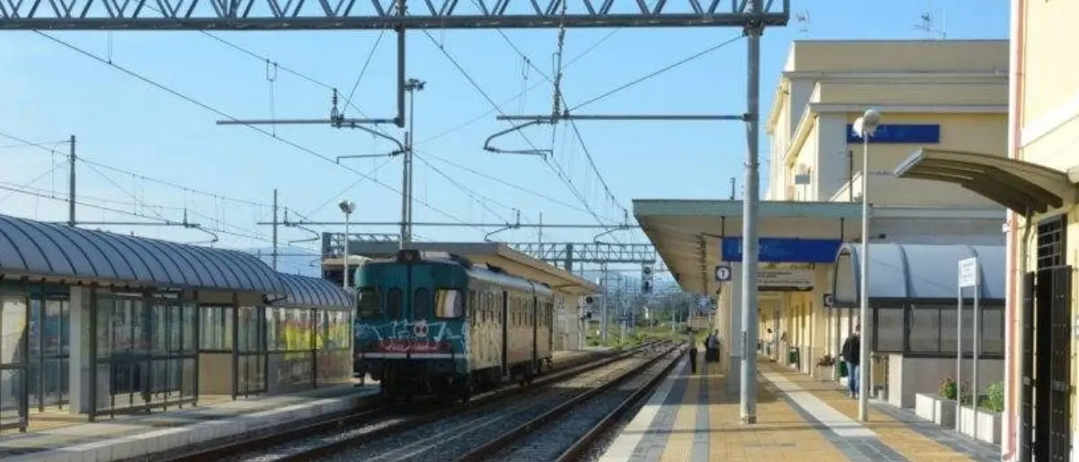 Chiusura biglietteria della stazione di Vibo-Pizzo, Pagano (Lega): «Un'offesa al territorio»