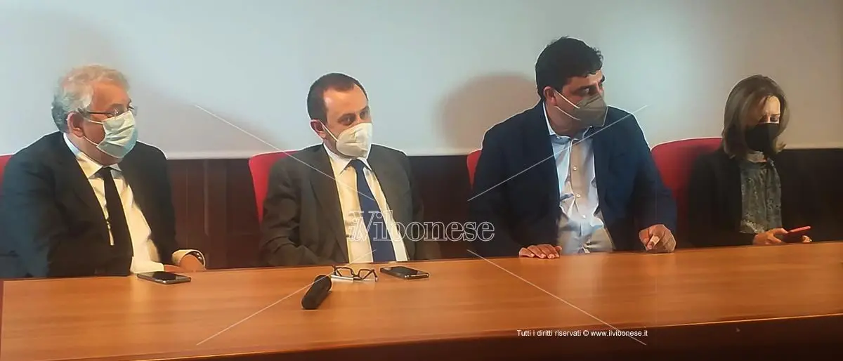 Regionali, Italia Viva lancia da Vibo Ernesto Magorno alla presidenza