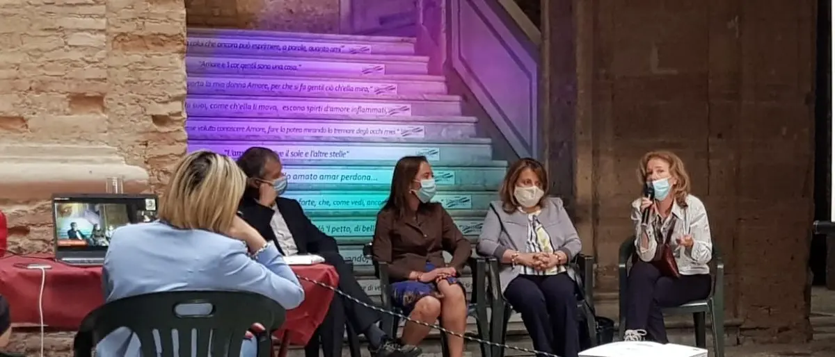 Il Maggio dei libri a Vibo, presentato \"Il recupero del Rinascimento\" di Paolo Coen