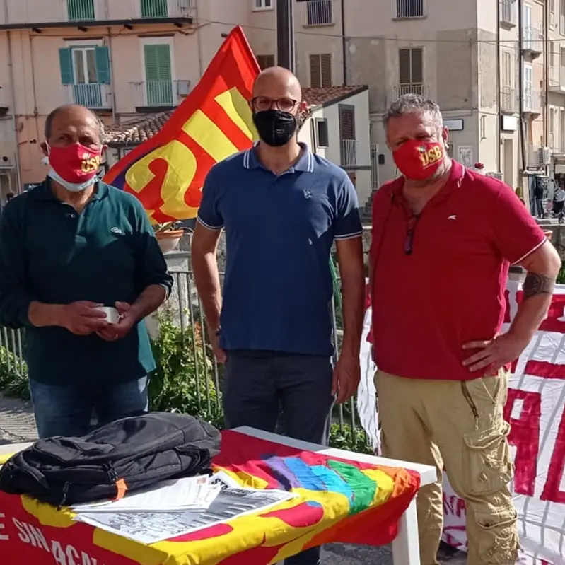 “Mai più sfruttamento stagionale”, a Tropea la prima tappa della campagna di Usb