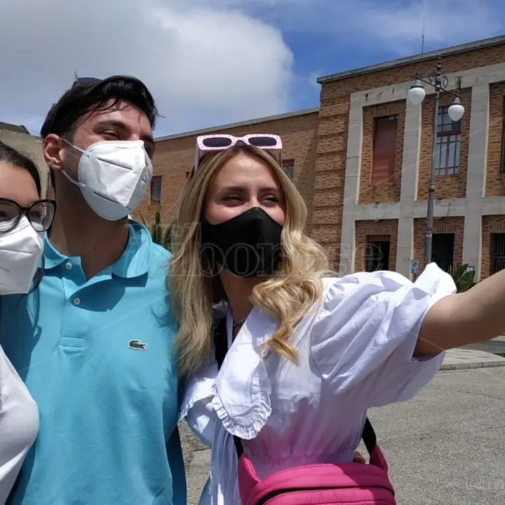 Così l’influencer vibonese da 800mila followers racconta la Calabria su Tik Tok -Video