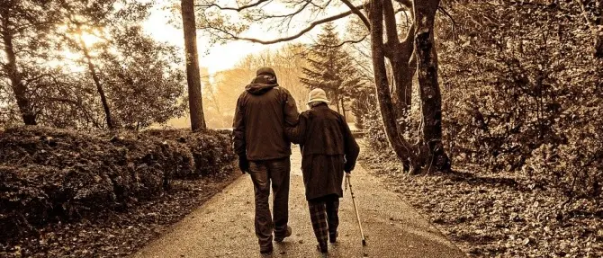 Un bastone per non vedenti in grado di segnalare ostacoli: il brillante progetto degli studenti di Nicotera