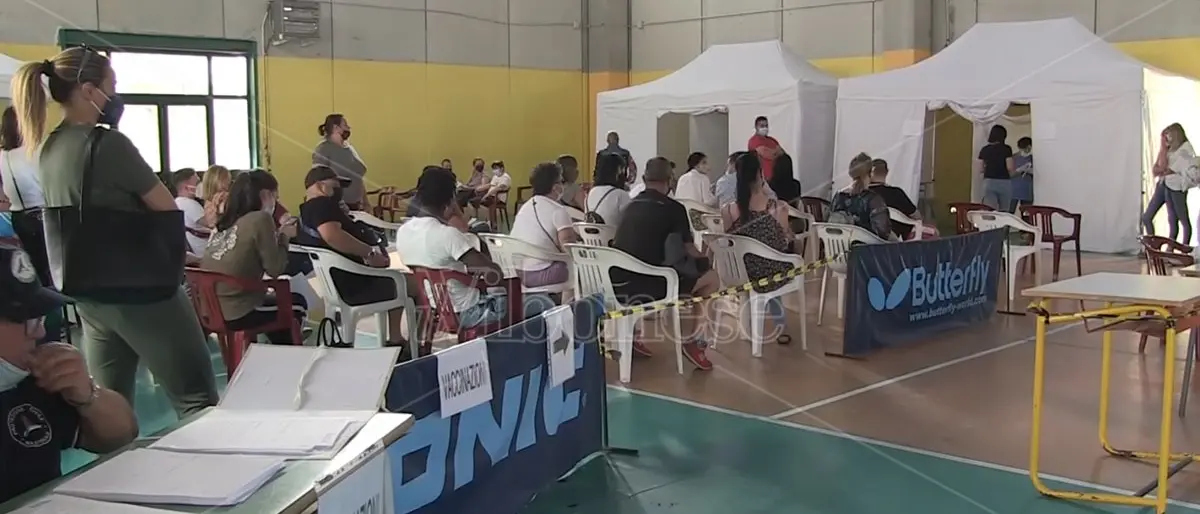 Tropea, la corsa al vaccino degli operatori turistici per una stagione in sicurezza -Video