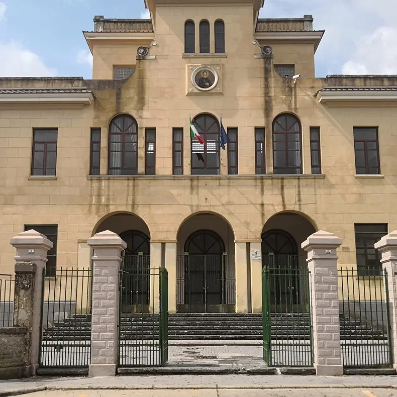 Lavori Don Bosco-Garibaldi Vibo, la replica del Comune al Comitato dei genitori
