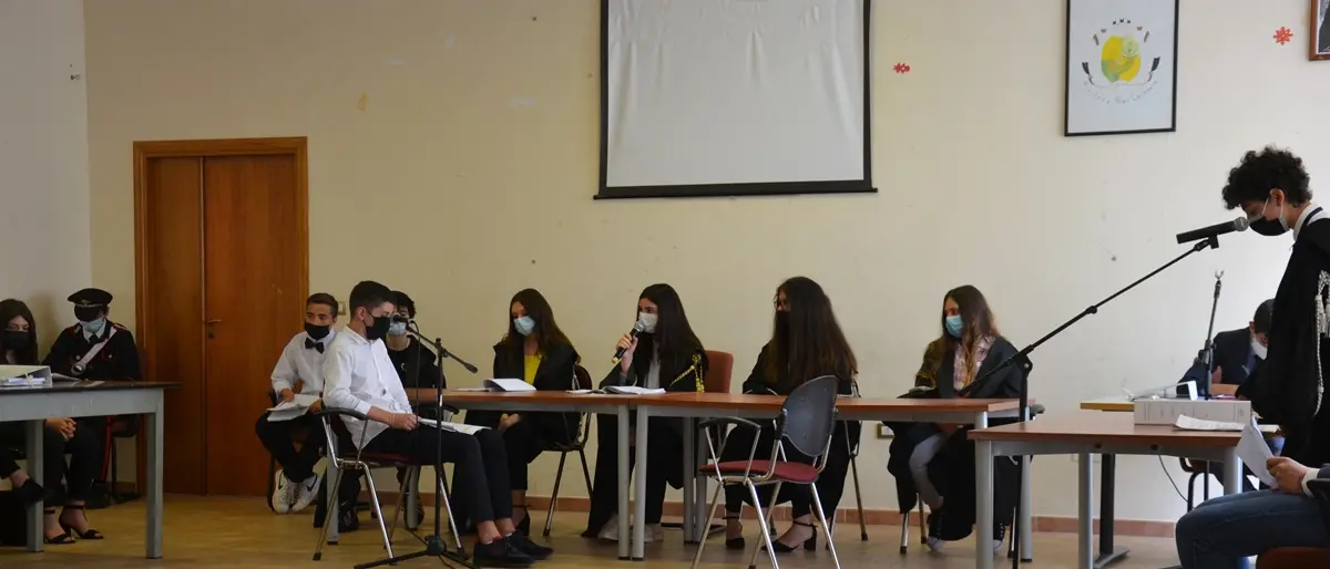 San Calogero, in scena “La Tavernetta” per non cadere vittime dell’illegalità