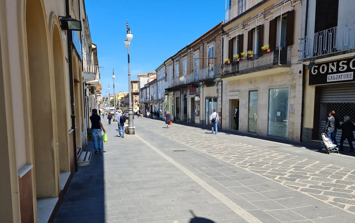 In Calabria centri storici sempre più deserti e con meno imprese: i dati di Vibo