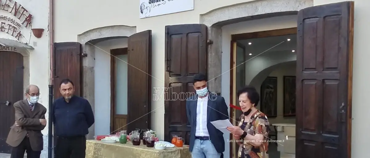Inaugurata a Serra San Bruno la Casa della cultura intitolata a Sharo Gambino - Foto