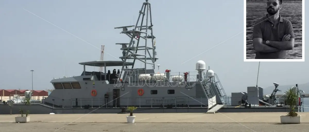 Il capitano vibonese De Maria al comando del pattugliatore Gdf “Petrucci”