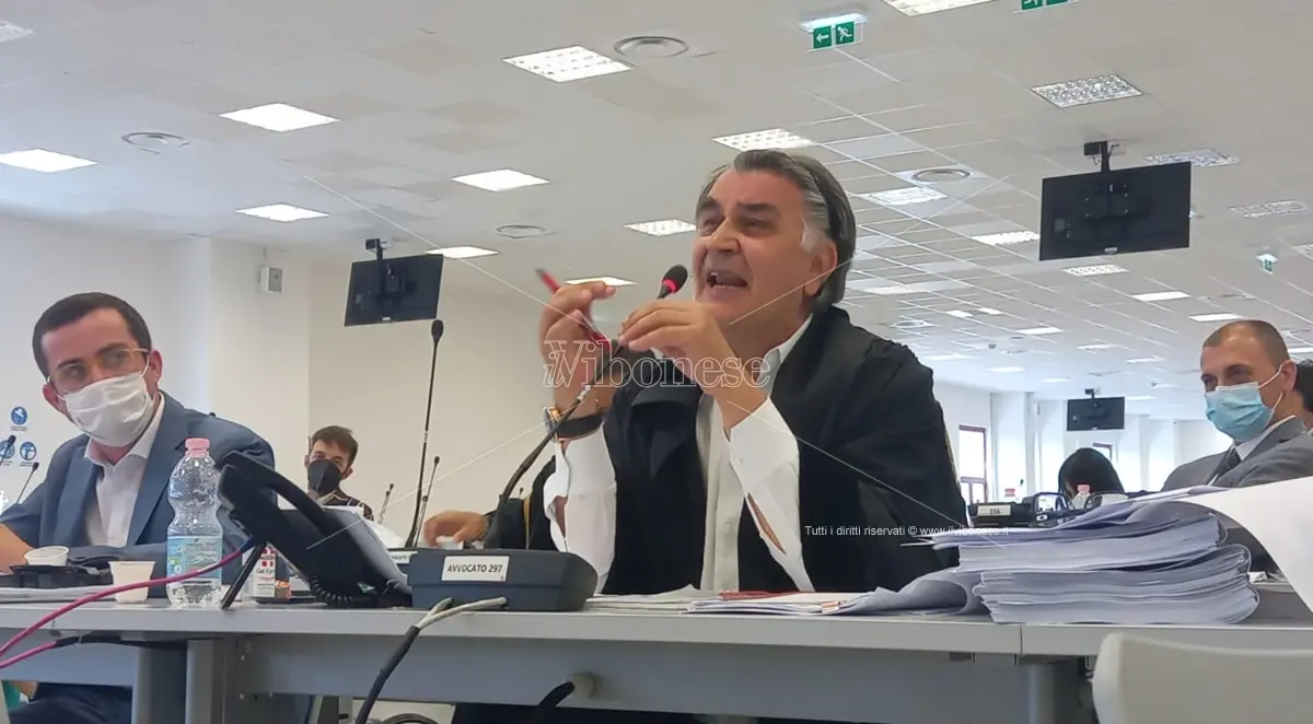 Rinascita Scott: botta e risposta fra gli avvocati Staiano e Stilo e la promessa di una denuncia…