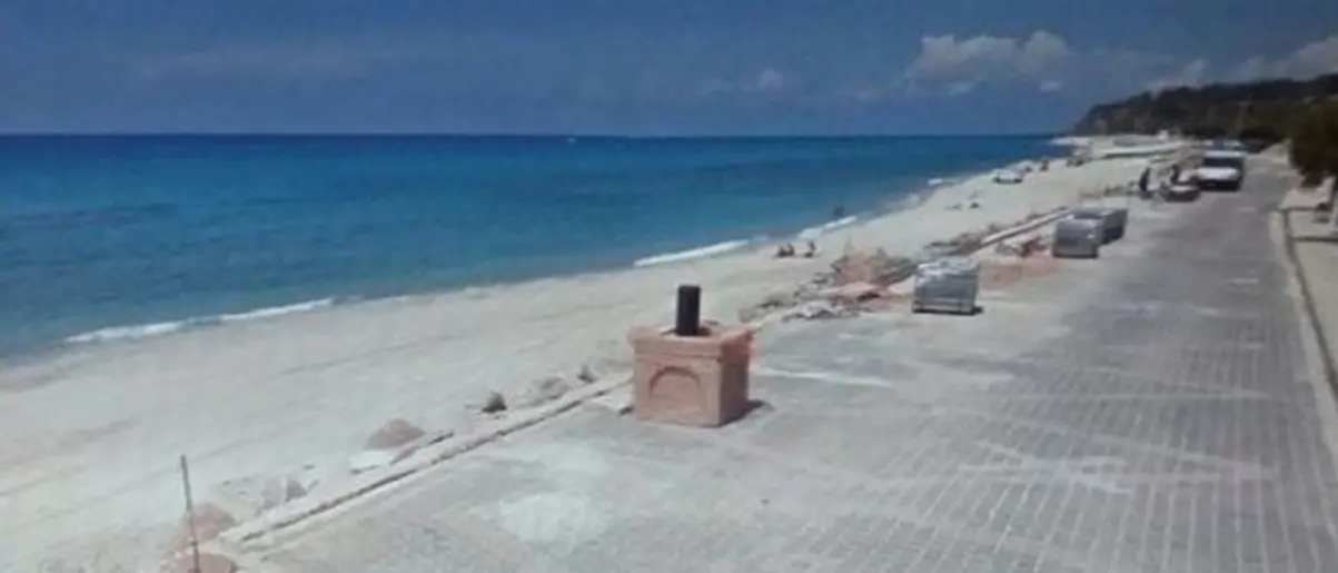 Zambrone, disco verde per i lavori sul lungomare: pubblicato il bando