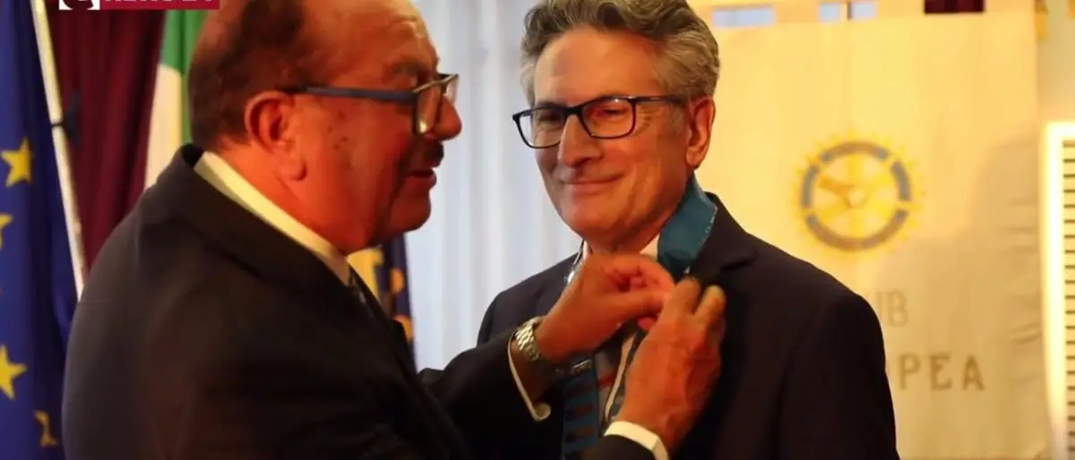 Tropea, passaggio di consegne al Rotary club: Purita subentra a Romano - Video