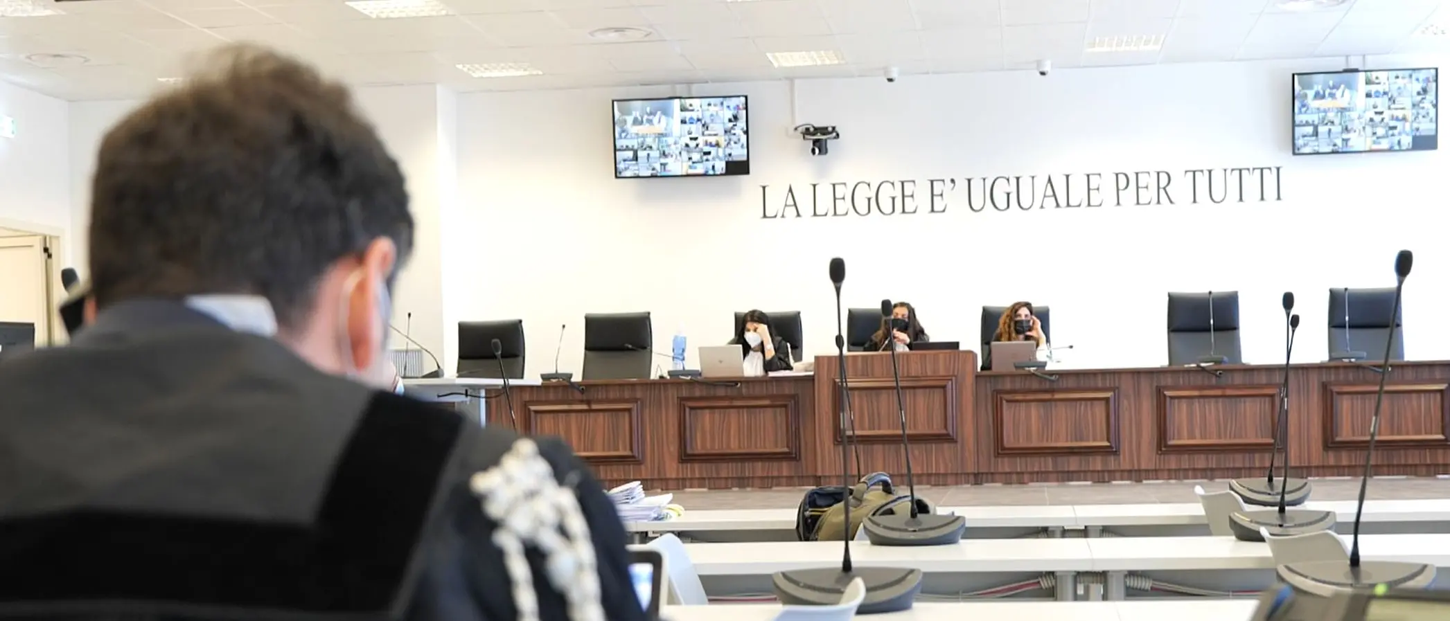 Rinascita Scott: la condanna per corruzione di una poliziotta e la responsabilità di un gioielliere di Vibo