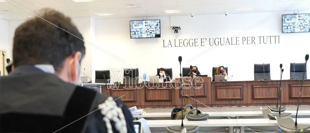 Rinascita Scott: dalle bische alla faida Vibo-San Gregorio, continua il controesame di Mantella