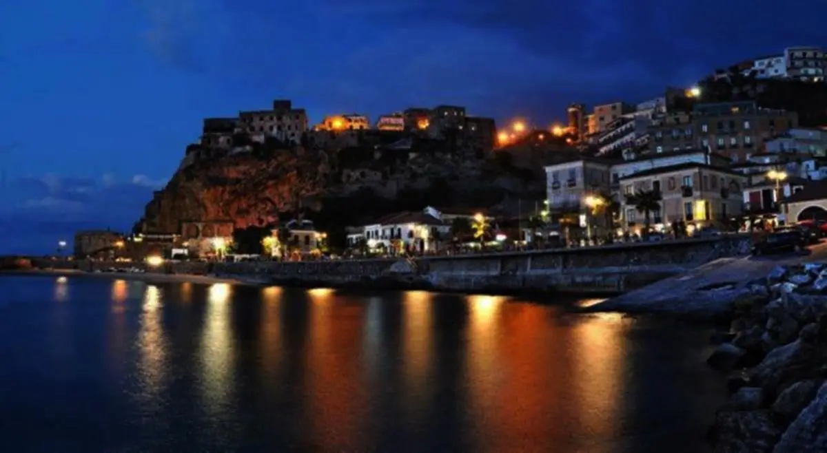 Pizzo si accende di magia: arriva la Notte Bianca tra sogno e solidarietà