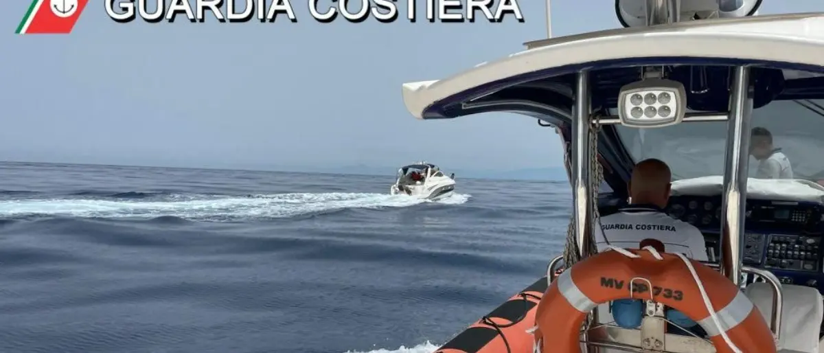 Capo Vaticano, imbarcazione in difficoltà soccorsa dalla Guardia costiera