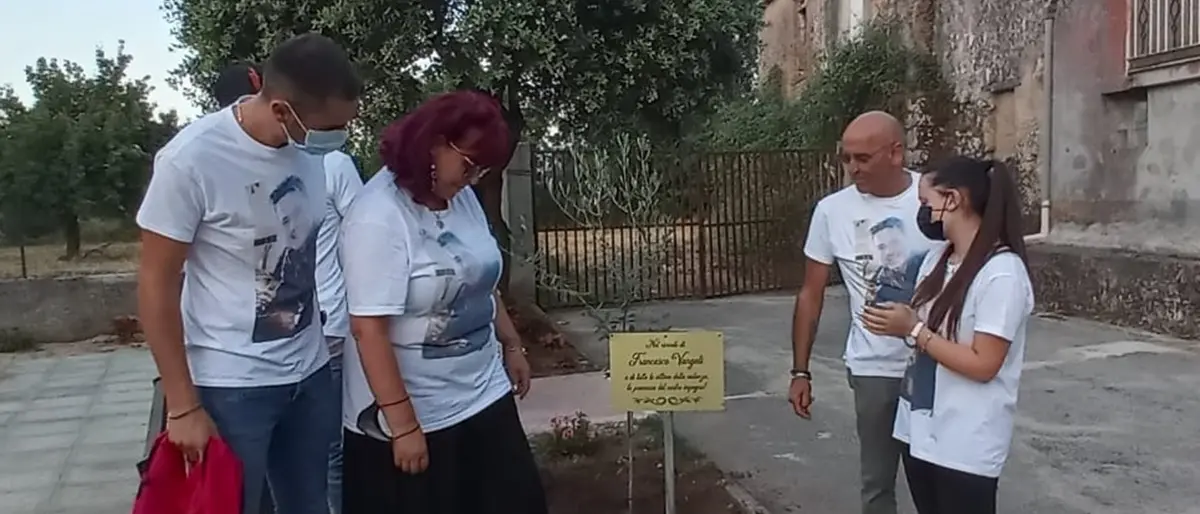 Filandari, a Scaliti l’associazione Libera ricorda Francesco Vangeli