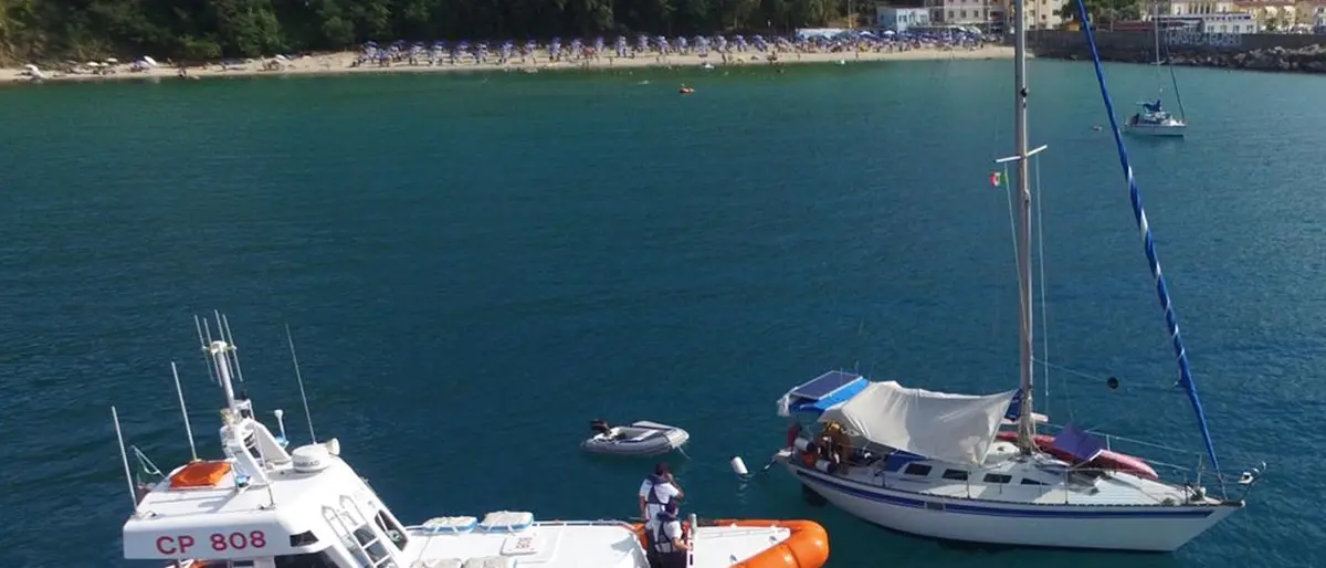 Dalla Guardia Costiera interventi di salvataggio a Briatico e Capo Vaticano