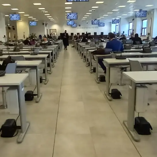 Un positivo al Covid 19 in aula bunker, così il virus rallenta il maxiprocesso Rinascita Scott