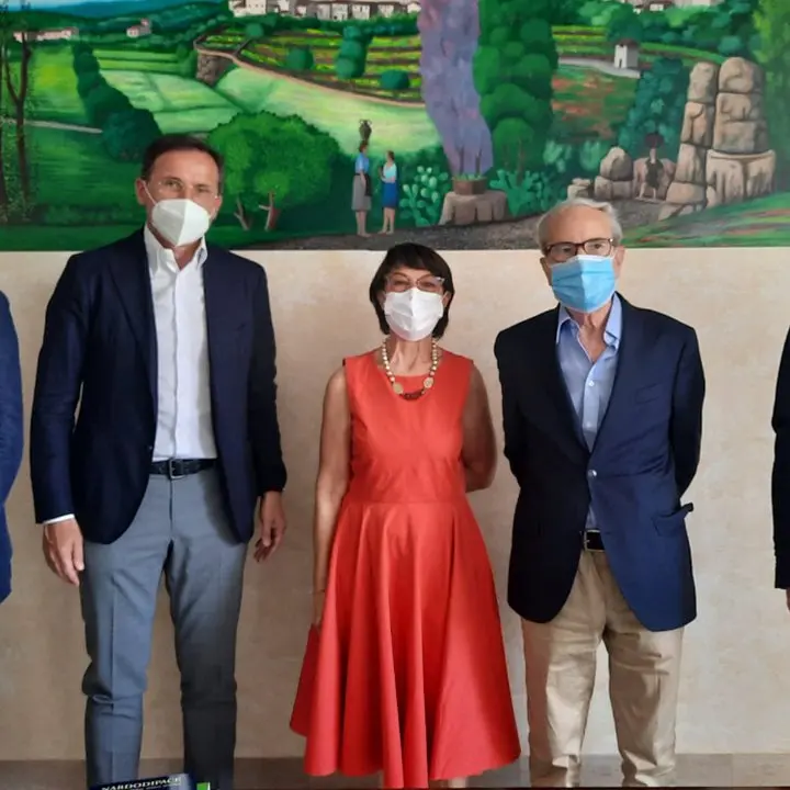 Amalia Bruni in visita nel paese più povero di Italia: «Nessuno resterà indietro»