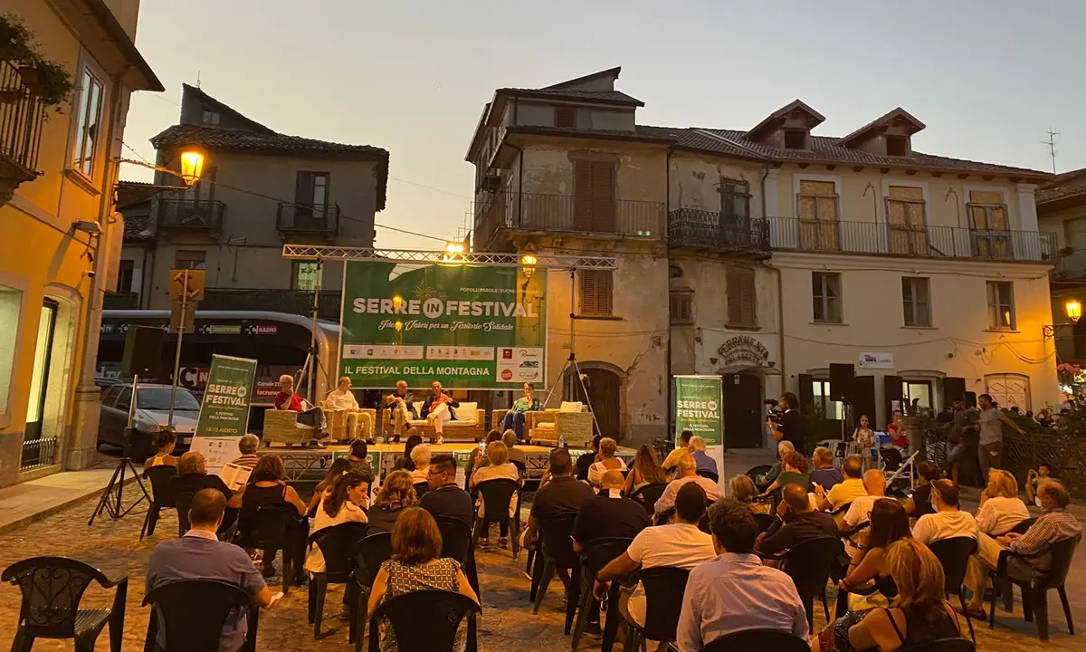 Covid e vaccini, al Serreinfestival il confronto tra gli esperti - Video