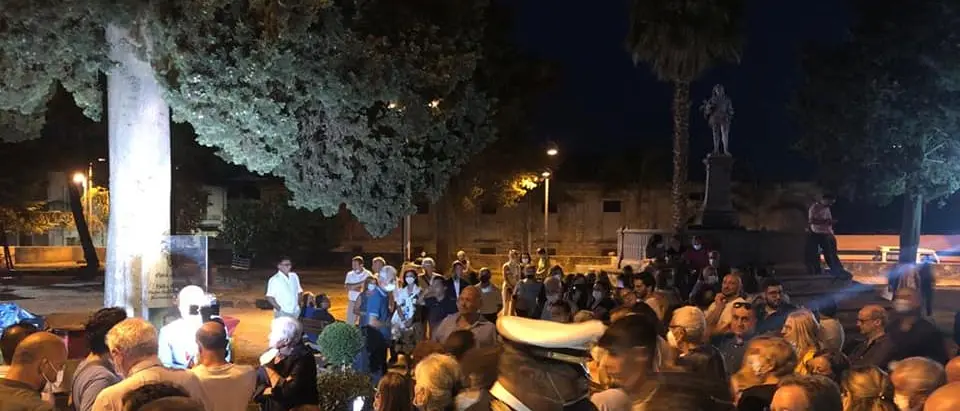 Mileto, la Villa comunale intitolata a padre Raffaele De Lorenzo