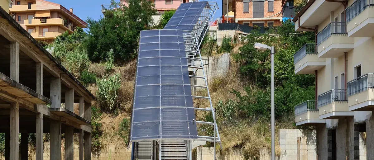 Opere pubbliche a Vibo, Santoro (M5s): «Solo annunci e soldi sprecati, la giunta non ha una vera strategia»