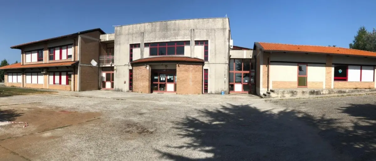 Destinati 100mila euro per la scuola di Piani di Acquaro. Il sindaco: «Grande risultato»