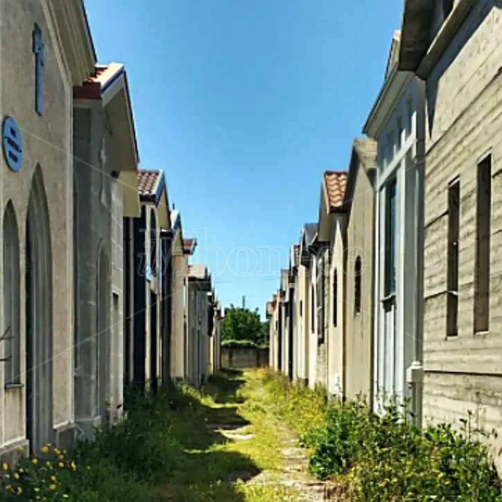 Nicotera, al via i lavori di pavimentazione del cimitero