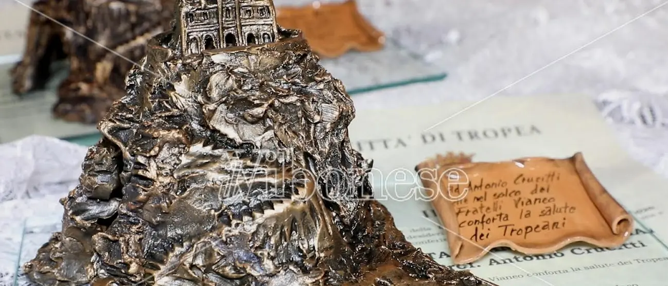 A Tropea quattro nuovi cittadini onorari: ecco chi sono -Video