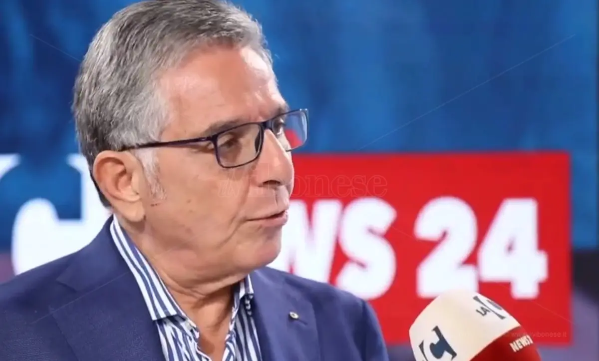 «Dieci, cento Mangialavori. Medici vibonesi fate sentire la vostra voce»: la riflessione del neurologo Domenico Consoli