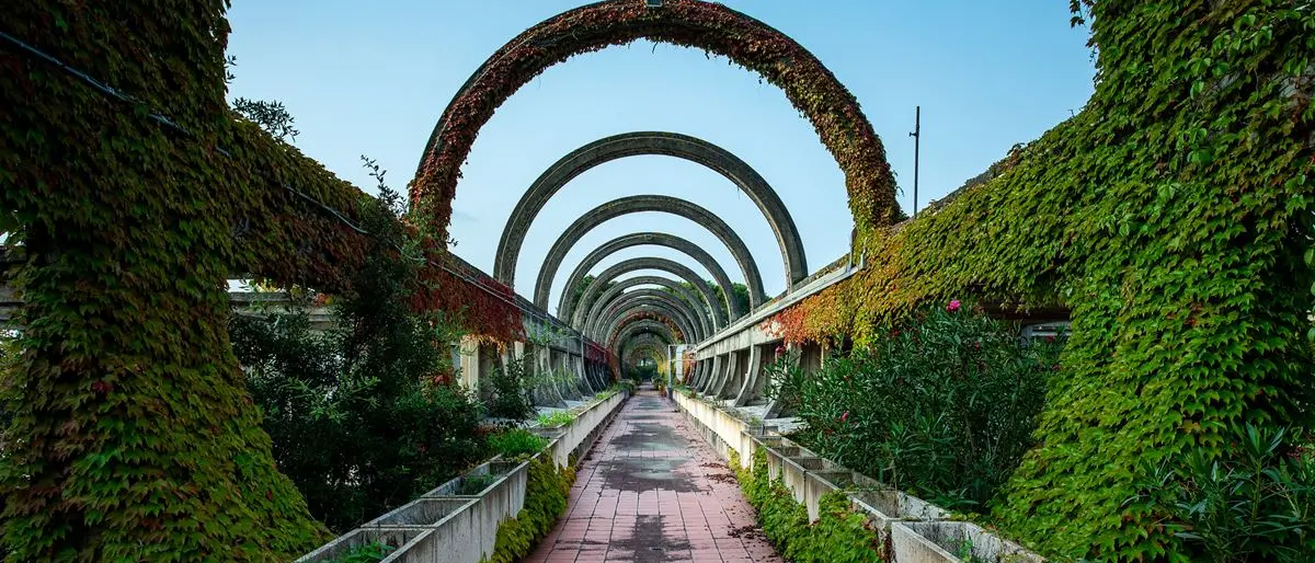 Ex Valtur a Nicotera, De Magistris: «Ecco come farla rinascere»