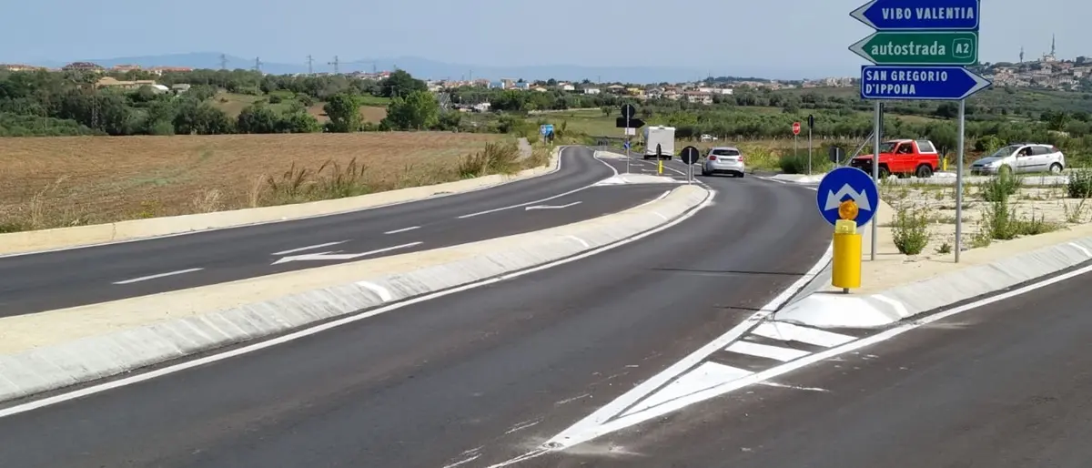 Viabilità, dalla Provincia di Vibo lavori di messa in sicurezza sui tratti stradali