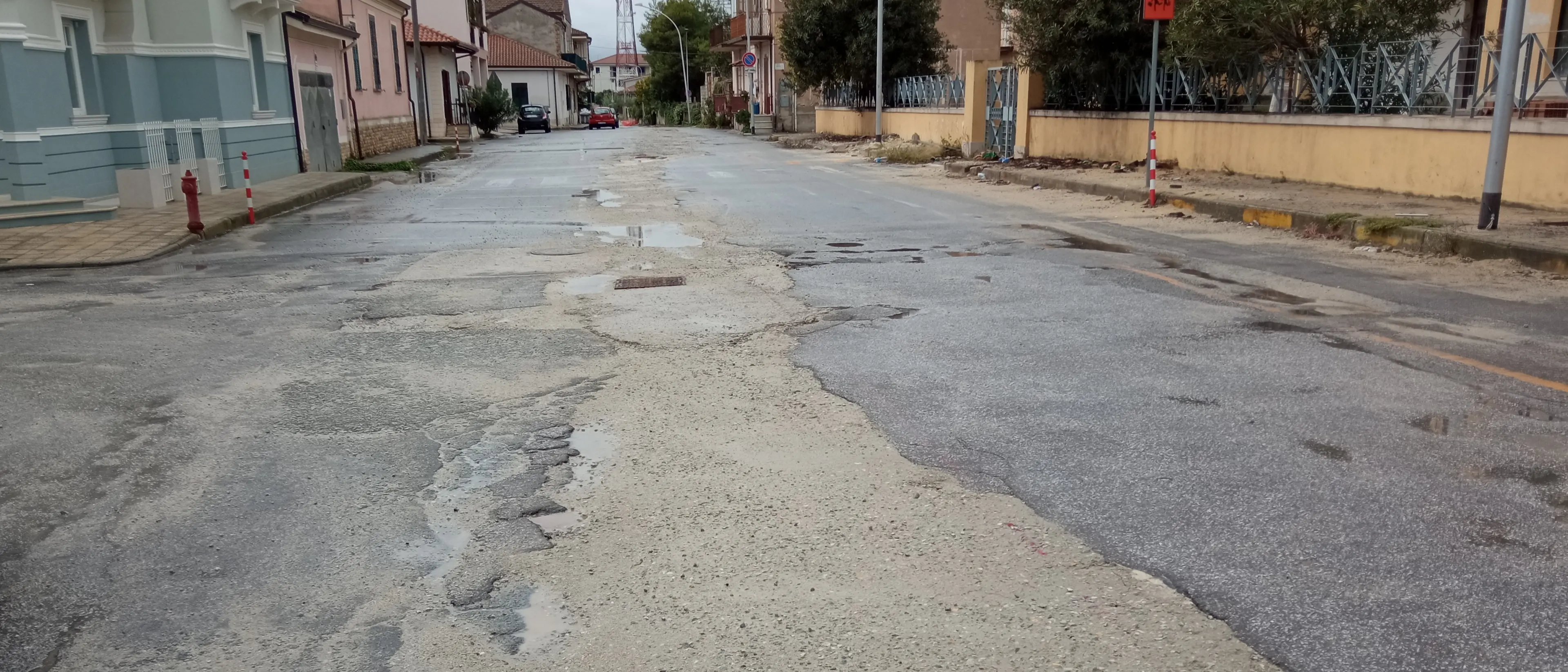 Mileto, stallo dei lavori sulla via Nicola Lombardi: Pedullà accusa il sindaco