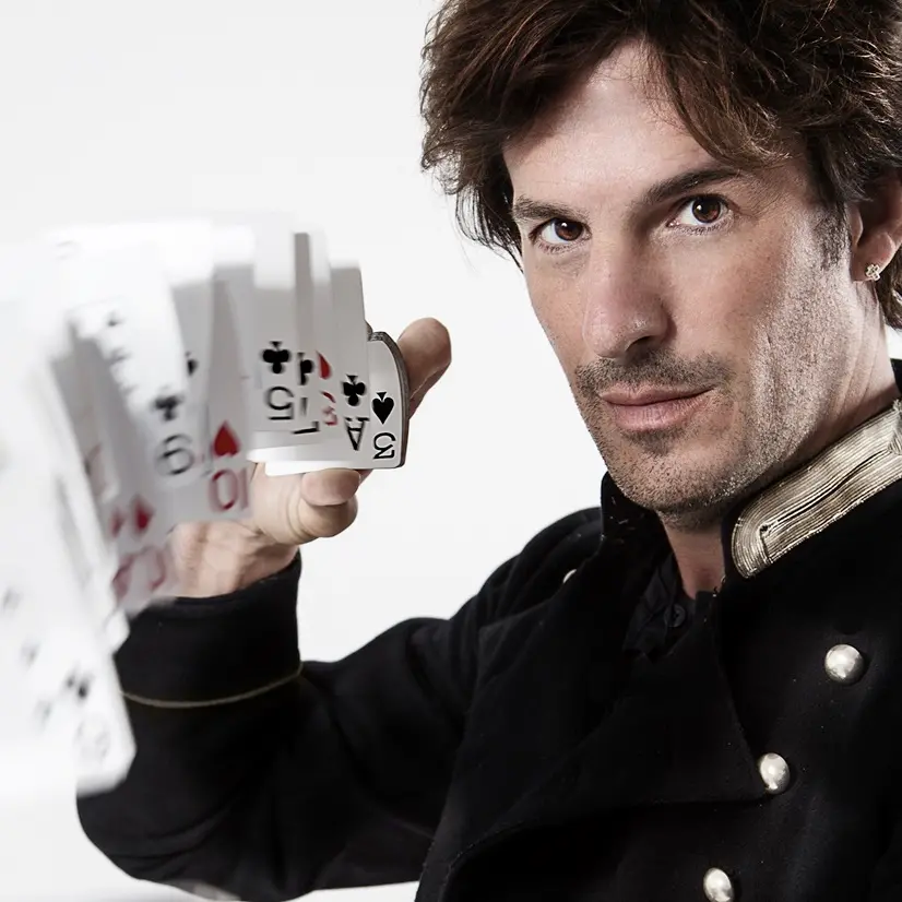 A Vibo arrivano il mago Casanova e la Young Musician European Orchestra
